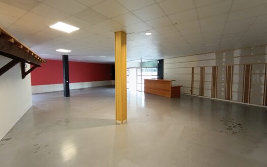 Référence 2286 – Local Commercial