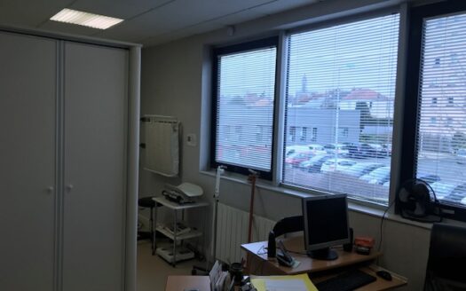 Référence 2430 – Bureaux