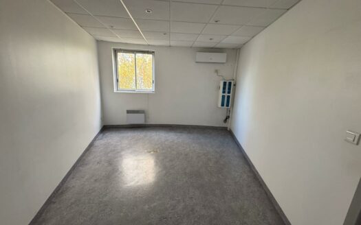 Référence 2456 – Local Professionnel