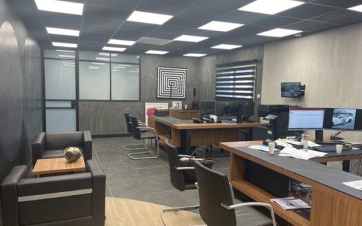 Référence 2440 – Bâtiment Industriel