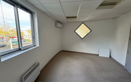 Référence 2456 – Local Professionnel