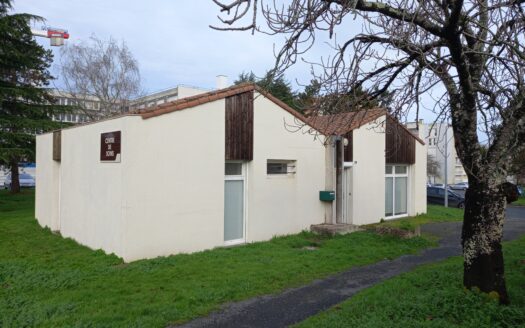 Référence 2453 – Local Professionnel