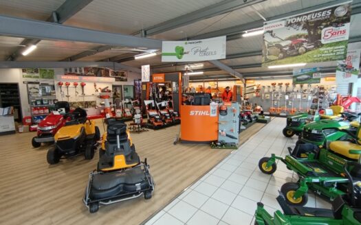 Référence 504 – Local Commercial