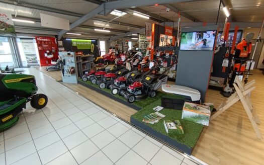 Référence 504 – Local Commercial